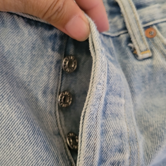 AGOLDE Shorts Size 27 - Picture 3 of 5